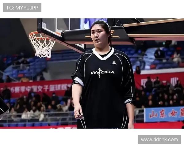 张子宇爆发8分钟19分10板